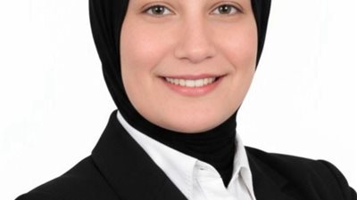 خبرة 20 عامًا.. وزير الصناعة يعين خلود بسيوني مديرة لمكتبه