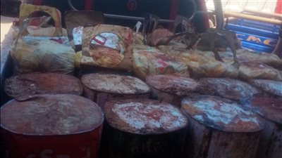 ضبط 700 كيلو فسيخ وأسماك مملحة غير صالحة خلال حملات مكثفة بأبو تيج قبل شم النسيم بأسيوط