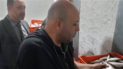 استمرار حملات الطب البيطري على محلات الفسيخ بجنوب سيناء.. وضبط كميات غير صالحة بشرم الشيخ