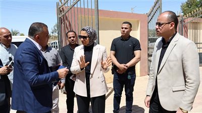 محافظ الوادي الجديد تتفقد المواقع المقترحة لإنشاء مكتبة مصر العامة وصيدلية الإسعاف