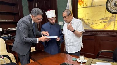 رئيس المحكمة العليا بالفلبين يستقبل وزير الأوقاف لبحث تدريب القضاة الشرعيين بأكاديمية الأوقاف الدولية