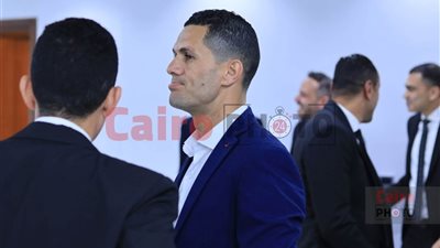 الحكم محمود وفا يظهر للمرة الأولى بعد أزمة مباراة الأهلي وسيراميكا | صور 