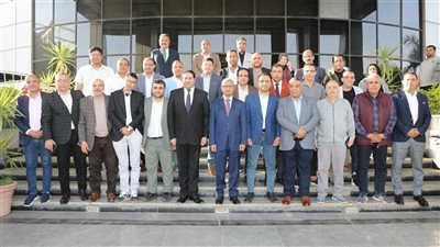محافظ بني سويف يلتقي الإعلاميين: الصحافة شريك أساسي في دعم خطط التنمية وتحسين الخدمات