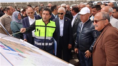 وزير النقل: مشروع قطار التنمية في سيناء بطول 353 كيلومترا