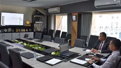 محافظ أسوان يشارك في اللقاء التشاوري حول منظومة الحماية الاجتماعية بالمحافظة