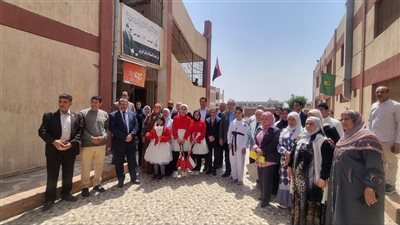 بسمة أمل.. توزيع كراسي متحركة على طلاب التربية الفكرية من ذوي الهمم بشبين القناطر