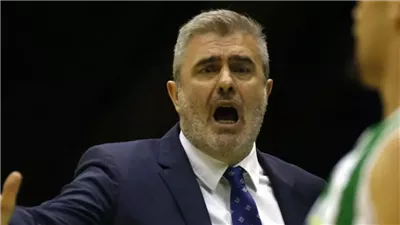 بعد الخسارة من المصرية للاتصالات.. إقالة أوسكار كوينتانا مدرب سلة الاتحاد السكندري وجهازه الفني بالكامل