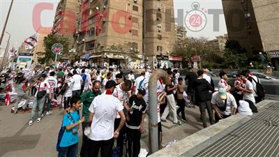 جماهير الزمالك تتوافد إلى استاد القاهرة لمؤازرة فريقها أمام شباب بلوزداد | صور 