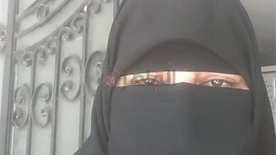 مريضة أورام بمطروح تقطع دفتر التأمين الصحي احتجاجًا على معاناتها في الحصول على الخدمات العلاجية 