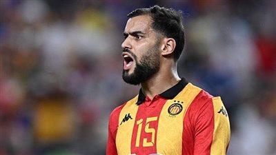 توجاي مدافع الترجي التونسي أول مهام أنيس بوجلبان مع الأهلي | خاص