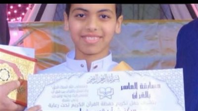 كان راكب العجلة.. مصرع تلميذ سقطت عليه حمولة حديد خلال تفريغها من حاوية بالغربية