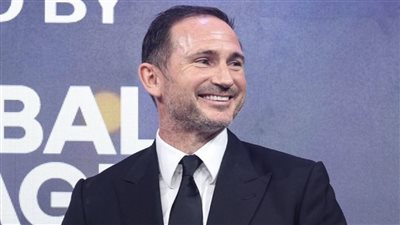 لامبارد يحصد جائزة أفضل مدرب في تشامبيونشيب بعد قيادته كوفنتري سيتي للعودة إلى بريميرليج