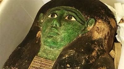 التابوت الأخضر.. حكاية أثر مسروق عاد ليُضيء قاعات المتحف المصري بالتحرير