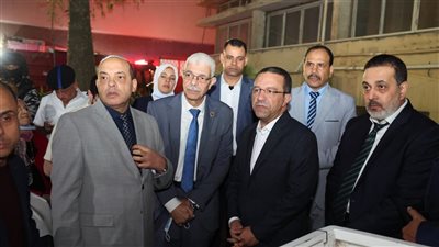 محافظ المنوفية: 10 سيارات إطفاء سيطرت على حريق مخزن أدوية بمعهد الكبد