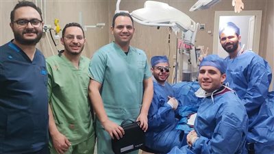 استغرقت 10 ساعات متواصلة.. إنقاذ يد مريض من البتر بمستشفيات جامعة بني سويف في جراحة دقيقة