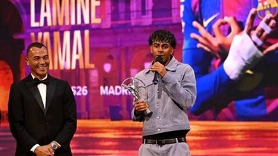 لامين يامال يحصد جائزة لوريوس لأفضل رياضي شاب في العالم.. ويتعهد بالسير على خطى ميسي