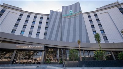 خبرة تطمنك.. مستشفى كليوباترا التجمع سكاي يجمع 12 مركزا للتميز الطبي بالقاهرة الجديدة