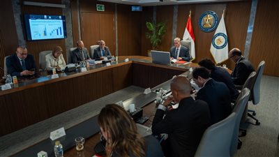 وزير البترول: شركة ميثانكس للاستثمار تنتج 1.1 مليون طن سنويا من الميثانول لتلبية احتياجات الصناعات المحلية والتصدير