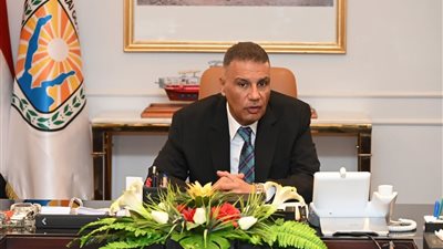 محافظ جنوب سيناء: فتح منفذ للتأمين الصحي الشامل بكل مدينة وتوفير مصل العقرب بصفة مستمرة ولجنة لحل مشاكل المستثمرين بالمحافظة