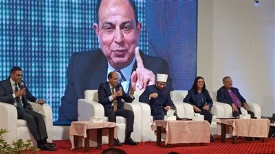 محافظ المنيا: الدكتور أسامة الأزهري كان يدرّس لنا محاضرات وأنا عقيد بالشرطة.. ومسلم ومسيحي وهم غير موجود بالمحافظة