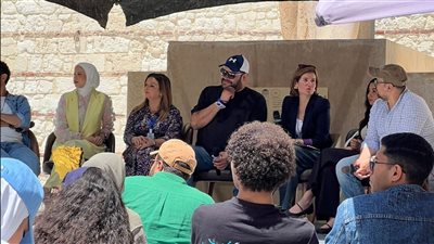 محمد ممدوح عن فيلمه مشاكل داخلية 32B: بيناقش كيفية تعامل الأب مع بلوغ بنته.. وصعوبة التواصل بينهم