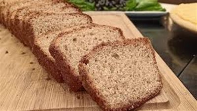 طريقة عمل العيش الأسمر فاطمة أبو حاتي.. وصفة صحية سهلة ومضمونة