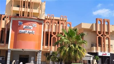 للغياب دون إذن.. إحالة 67 من العاملين بمستشفى رشيد العام للتحقيق