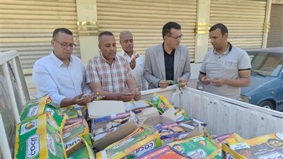 ضبط 4050 كيس نودلز منتهية الصلاحية داخل مخزن غير مرخص بالأقصر