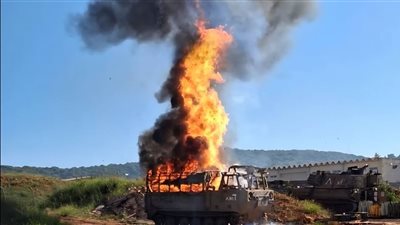 إصابة 12 جنديًا إسرائيليًا بجروح بعد استهداف مركبة عسكرية بالجليل الغربي