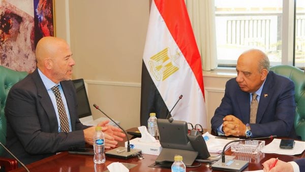 وزير الكهرباء: نمتلك بنية أساسية قادرة على الوفاء بمتطلبات الاستثمار في التكنولوجيا وصناعة مراكز البيانات