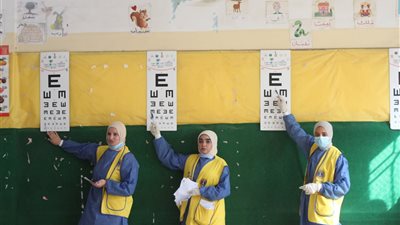 طلاب الجيزة من مبادرة الكشف على العيون