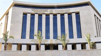 التزامًا بتوجيهات التعليم.. طلاب المدارس يستأنفون اليوم امتحانات شهر أبريل