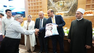 محافظ أسيوط    