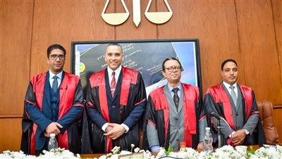 حقوق طنطا تمنح الباحث مؤمن نجا درجة الدكتوراه