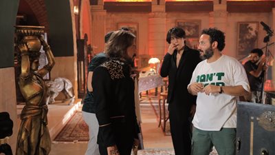  صور وكواليس جديدة من فيلم الغربي وموعد استئناف التصوير