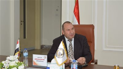 رئيس جامعة أسيوط الأهلية: تعزيز إجراءات ترشيد الطاقة ودعم الأنشطة الطلابية لنشر ثقافة الاستدامة