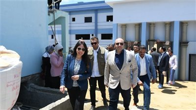 وزيرة الإسكان ومحافظ الفيوم يتفقدان توسعات محطة العزب الجديدة لتعزيز خدمات مياه الشرب