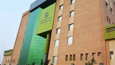 نجاح أول جراحة قسطرة دقيقة لإصلاح تمدد الشريان الأورطي بمستشفى طيبة بالأقصر