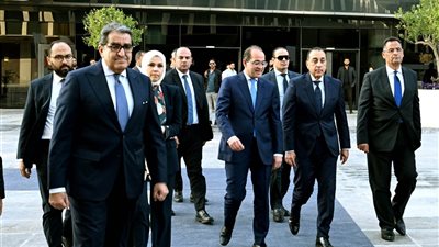 رئيس الوزراء: نستهدف إنشاء عدد من المراكز الضريبية المميزة على مستوى الجمهورية