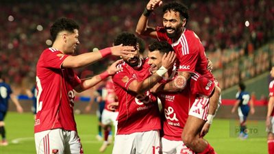 ما هي حظوظ الأهلي للتتويج بالدوري الممتاز 2025-2026؟