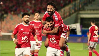 نتيجة مباراة الأهلي وإنبي.. الشحات وزيزو يقودان الأحمر للتقدم بهدفين في الشوط الأول