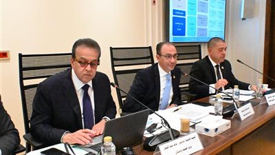 بعد مطالب برلمانية.. الصحة تدرس توفير أجهزة قياس السكر 