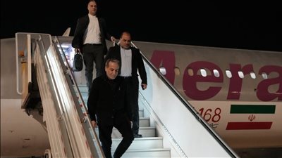 وزير الخارجية الإيراني يصل بكين لإجراء مباحثات مع نظيره الصيني