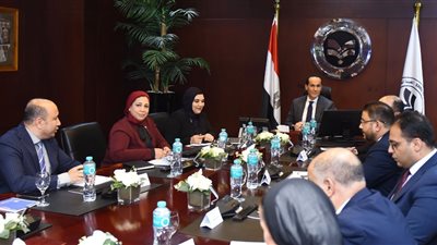 رئيس هيئة الاستثمار يبحث تطوير سياسات الاستثمار وآليات تسوية المنازعات