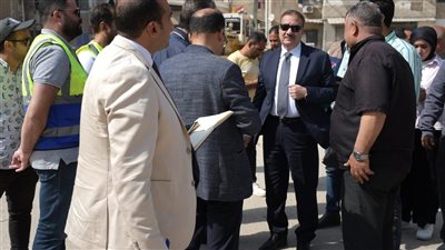 محافظ بورسعيد يتابع تطوير منطقة عمر بن الخطاب بحي الزهور بتكلفة 270 مليون جنيه| تفاصيل 