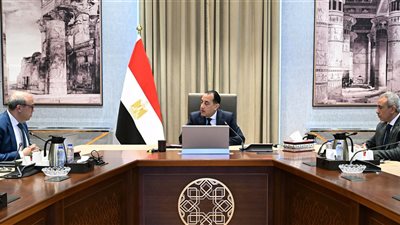 اجتماع رئيس الوزراء