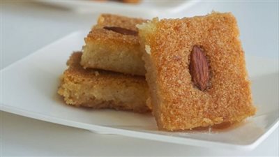 طريقة عمل البسبوسة العادية بالزبادي    