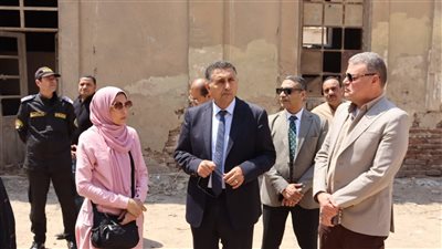 محافظ القليوبية يتفقد محلج القطن الأثري بالقناطر الخيرية لبحث سبل استثماره سياحيًا