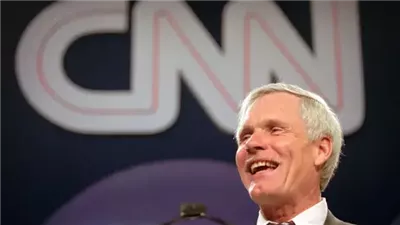 غيّر الإعلام العالمي.. من هو تيد تيرنر مؤسس شبكة CNN بعد وفاته عن عمر 87 عامًا؟