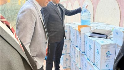 تُباع على أنها زمزم.. حماية المستهلك يضبط مخزنًا لتعبئة المياه بالدقهلية